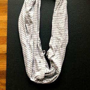 Lululemon Infinity Scarf